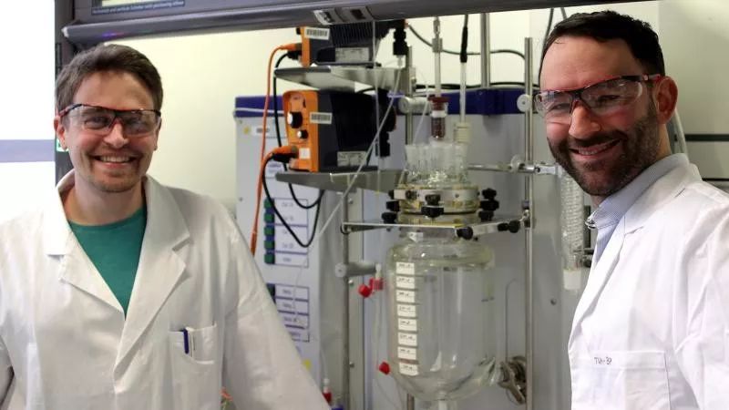 利用生物殘渣合成生物基高性能PA610聚酰胺